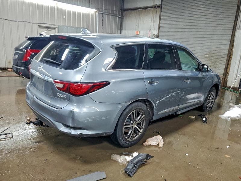 2018 INFINITI QX60 BASE 3