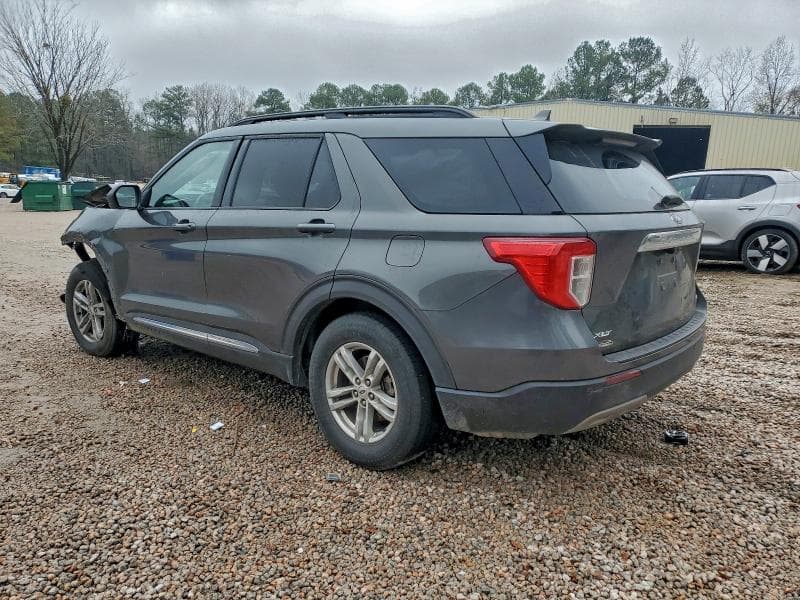 2020 FORD EXPLORER XLT 2