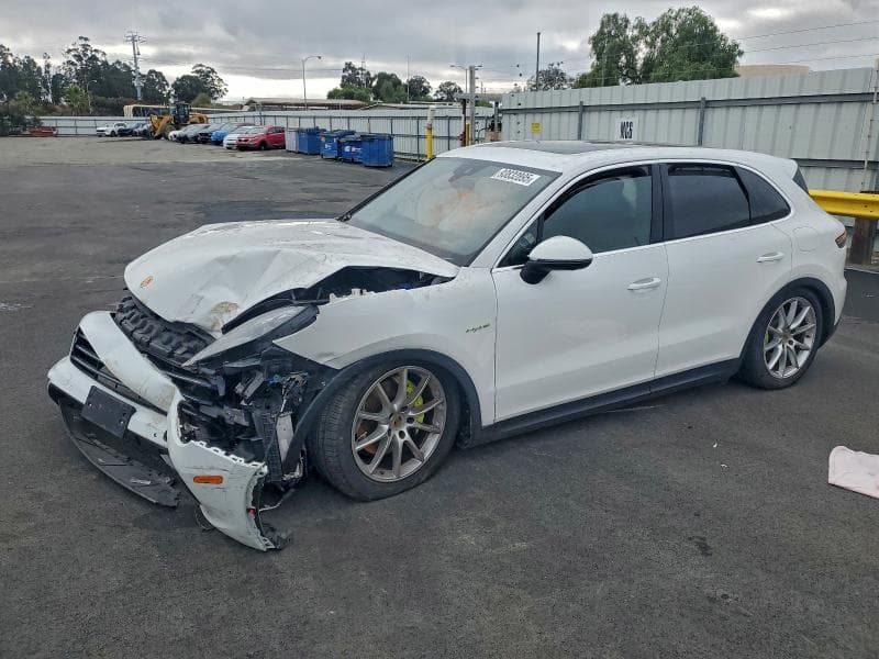 2020 PORSCHE CAYENNE E-HYBRID - 1