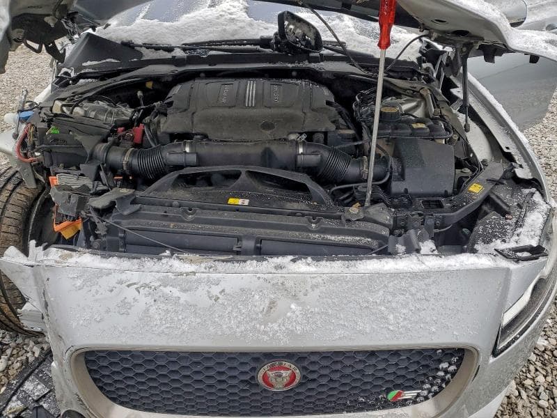 2018 JAGUAR XF S 11