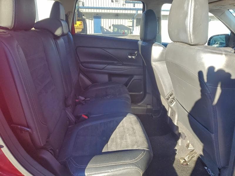 2019 MITSUBISHI OUTLANDER SE 10