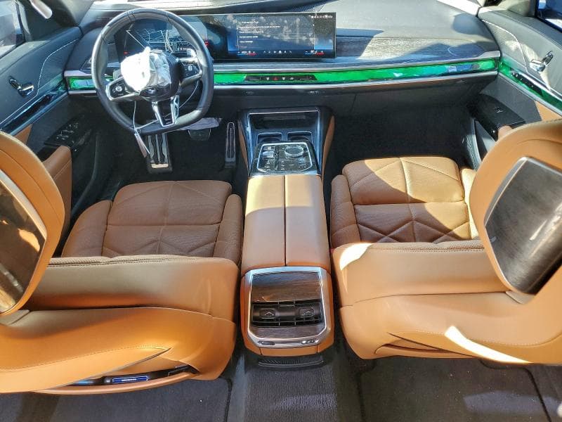 2023 BMW 740 I 8