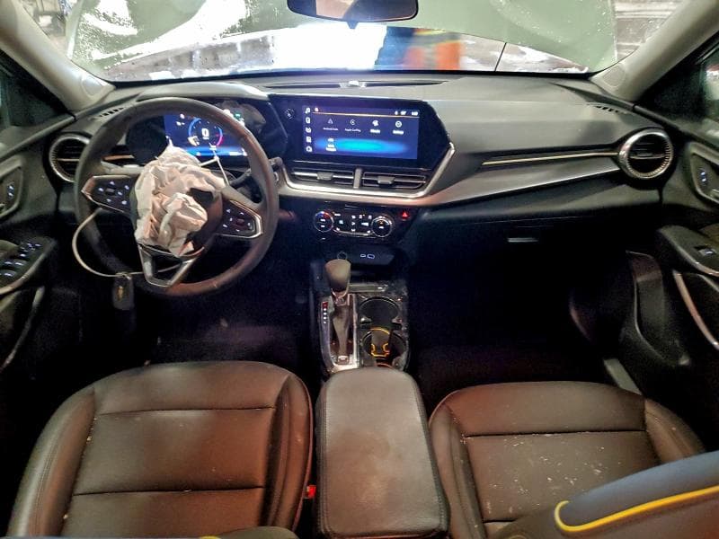 2025 CHEVROLET TRAX ACTIV 8