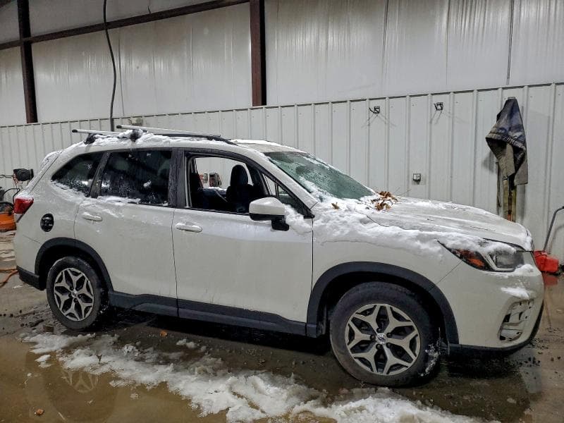 2020 SUBARU FORESTER PREMIUM 4