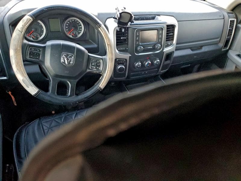 2020 RAM 1500 CLASSIC SLT 8