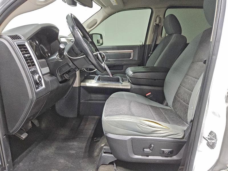 2017 RAM 1500 SLT 7