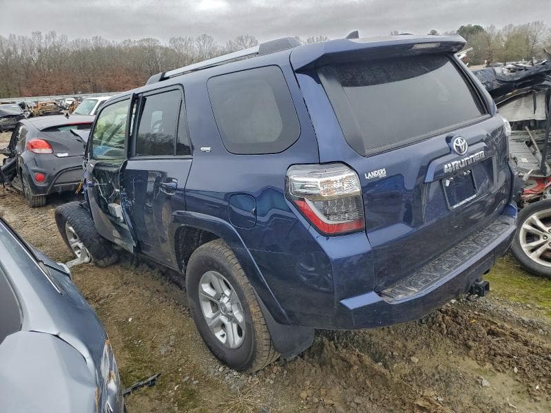 2024 TOYOTA 4RUNNER SR5/SR5 PREMIUM 2
