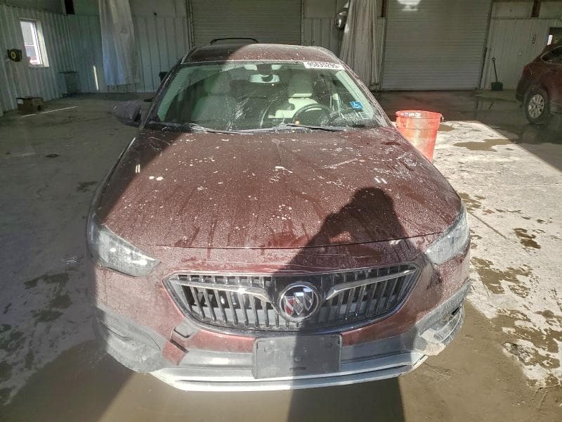 2019 BUICK REGAL TOURX ESSENCE 5