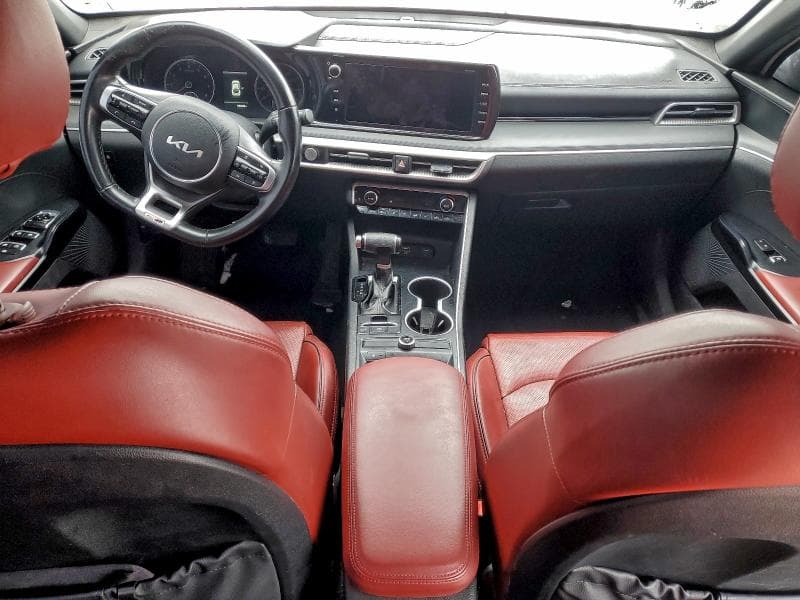 2022 KIA K5 GT LINE 8