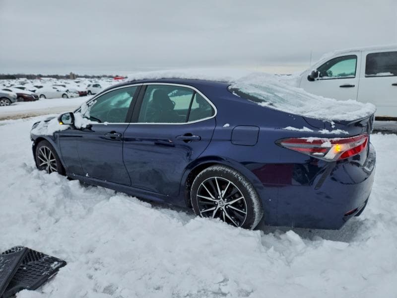 2021 TOYOTA CAMRY SE 2