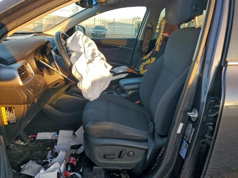 2017 KIA SORENTO LX 7