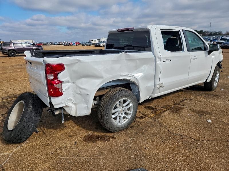 2025 CHEVROLET SILVERADO K1500 LT 3