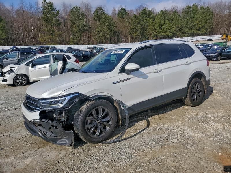 2023 VOLKSWAGEN TIGUAN SE - 1