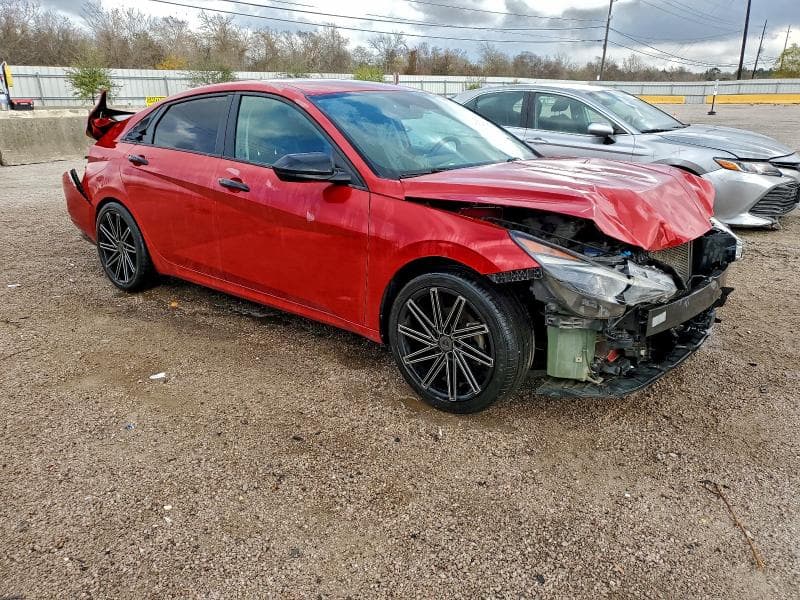 2021 HYUNDAI ELANTRA SEL 4