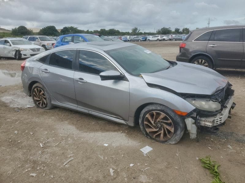 2018 HONDA CIVIC EX 4