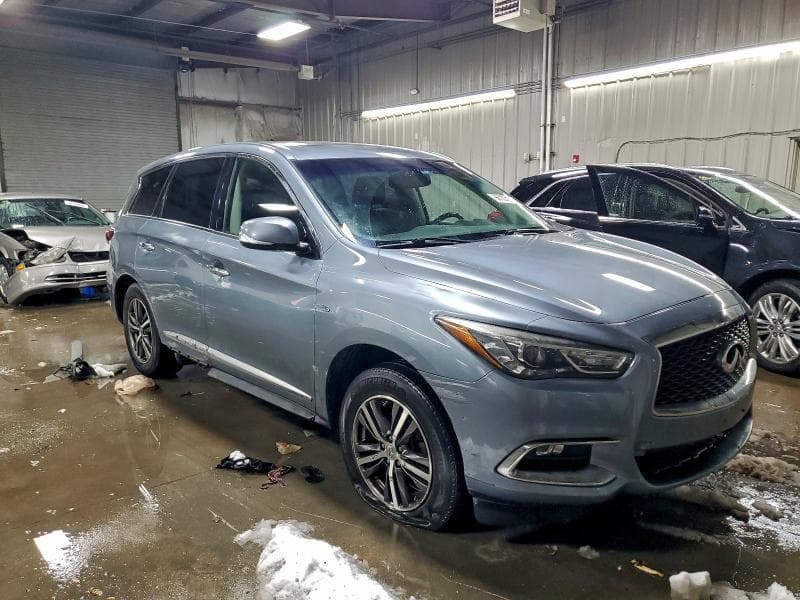 2018 INFINITI QX60 BASE 4