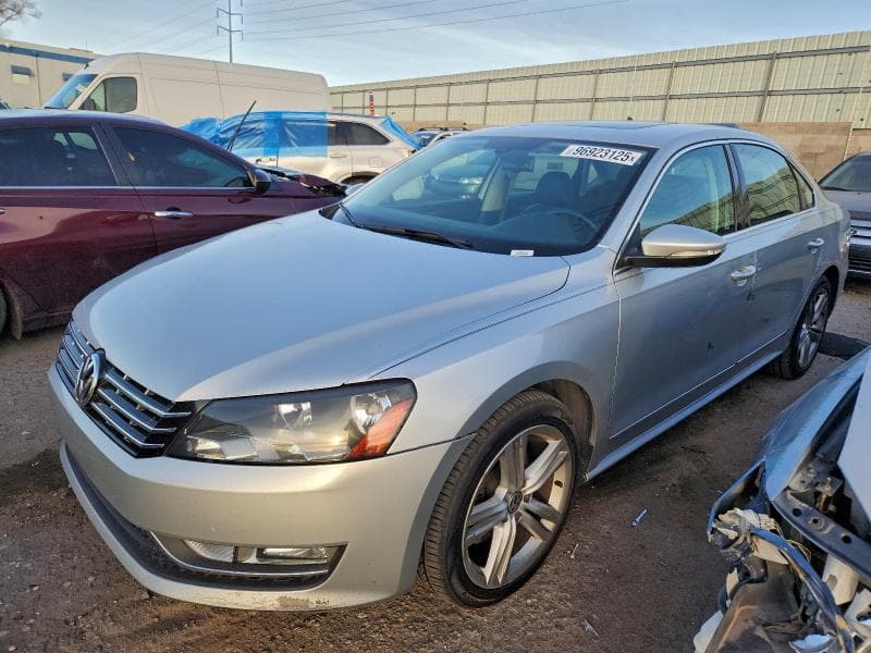 2012 VOLKSWAGEN PASSAT - 1