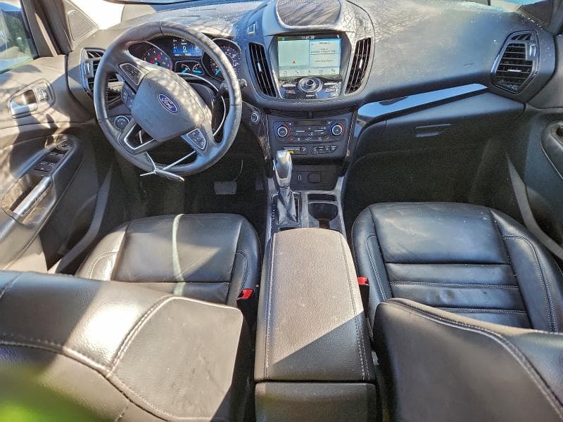 2019 FORD ESCAPE TITANIUM 8