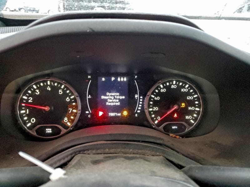 2019 JEEP RENEGADE LATITUDE 9