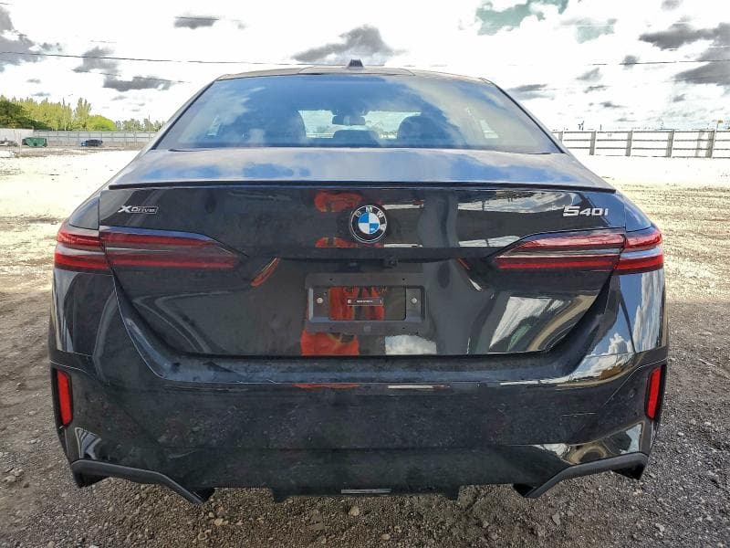 2026 BMW 540 XI 6
