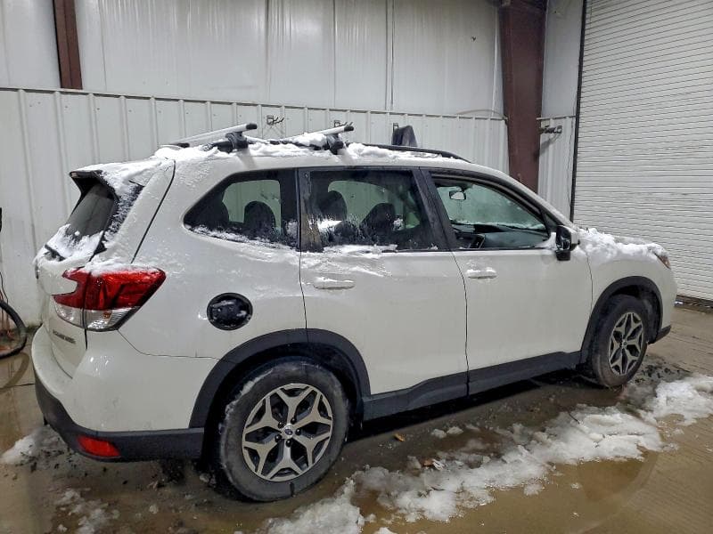 2020 SUBARU FORESTER PREMIUM 3