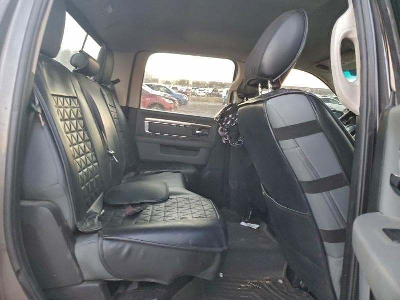 2020 RAM 1500 CLASSIC SLT 10