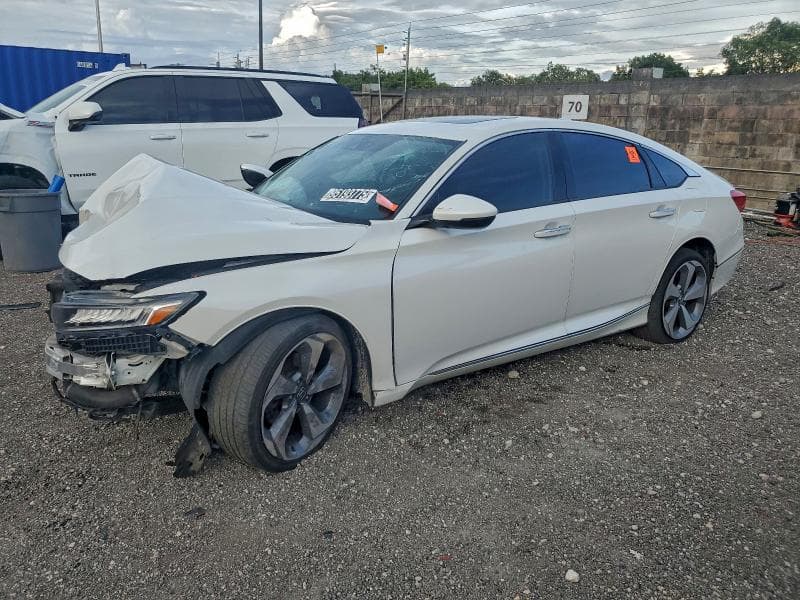 2018 HONDA ACCORD TOURING - 1