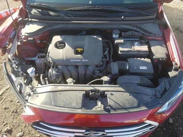 2017 HYUNDAI ELANTRA SE SE 8