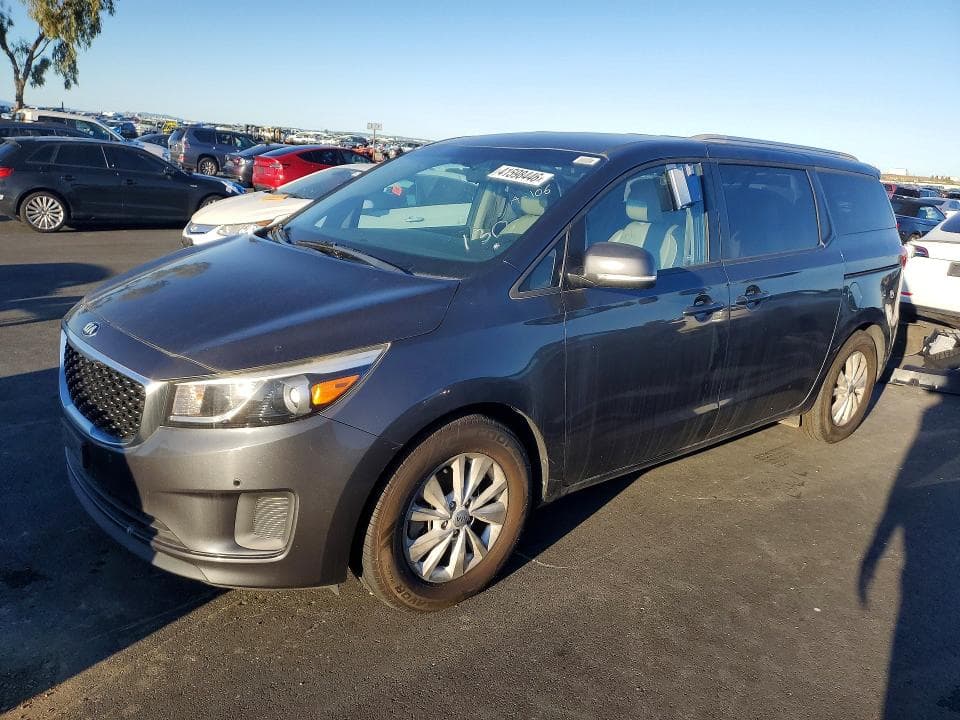 2017 KIA SEDONA LX
