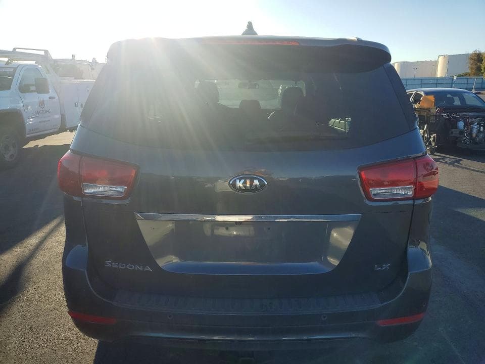 2017 KIA SEDONA LX LX 6