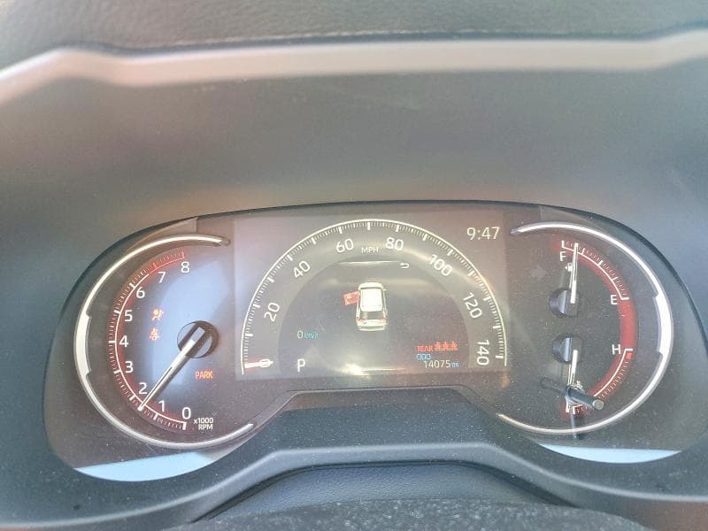 2025 TOYOTA RAV4 LE 9