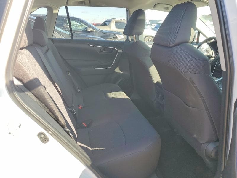 2025 TOYOTA RAV4 LE 10