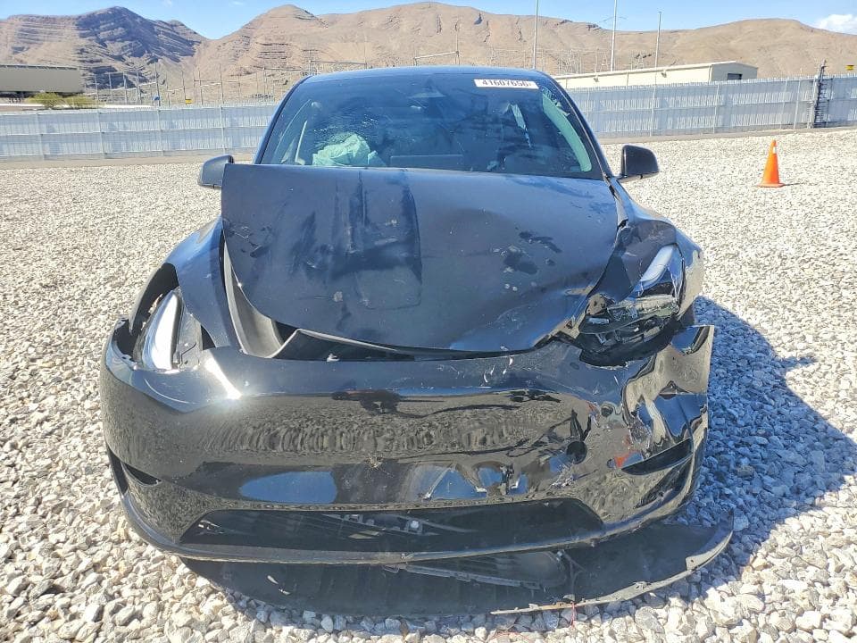 2023 TESLA MODEL Y 5