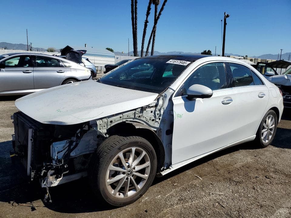 2019 MERCEDES-BENZ A 220 4MATIC 220 4MATIC - 1