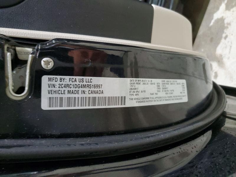 2021 CHRYSLER VOYAGER LXI 13