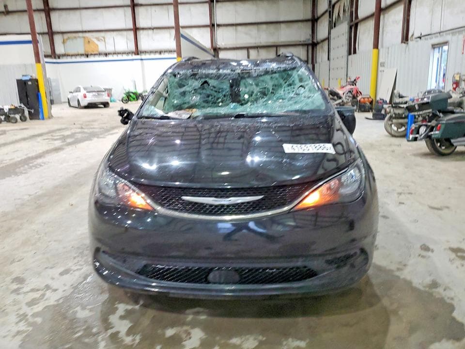 2021 CHRYSLER VOYAGER LXI 5