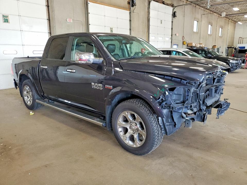 2016 RAM 1500 LARAMIE LARAMIE 4
