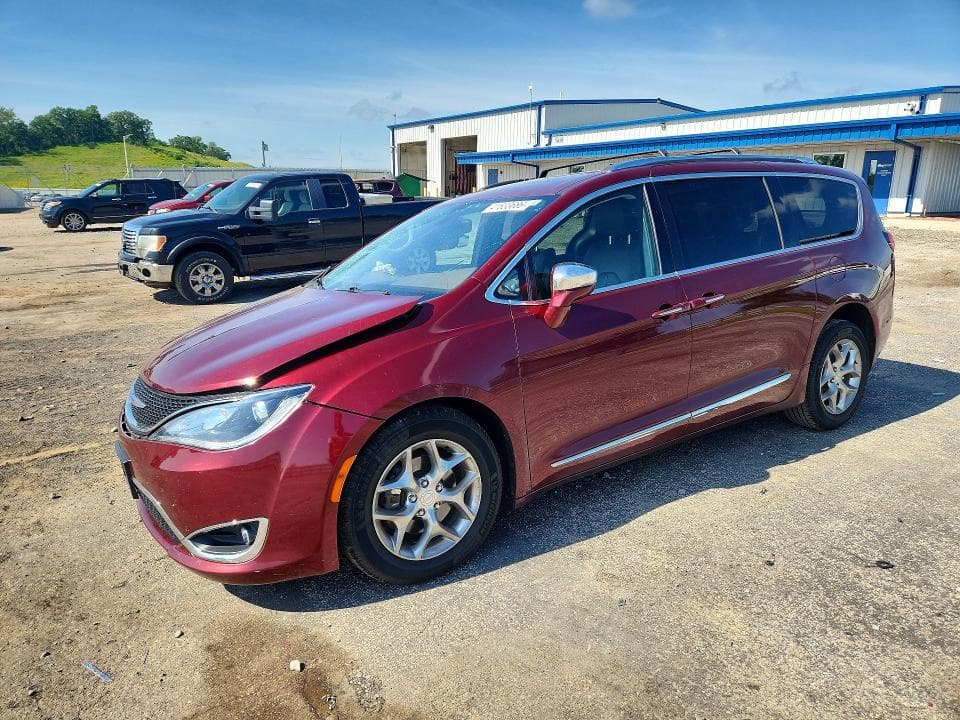 2018 CHRYSLER PACIFICA LIMITED 1