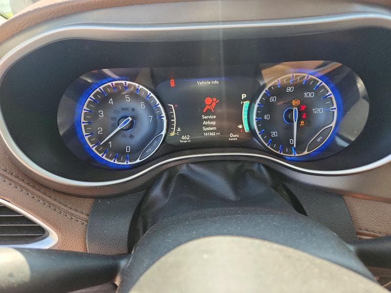 2018 CHRYSLER PACIFICA LIMITED 9