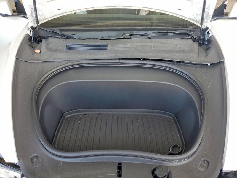 2025 TESLA MODEL 3 11