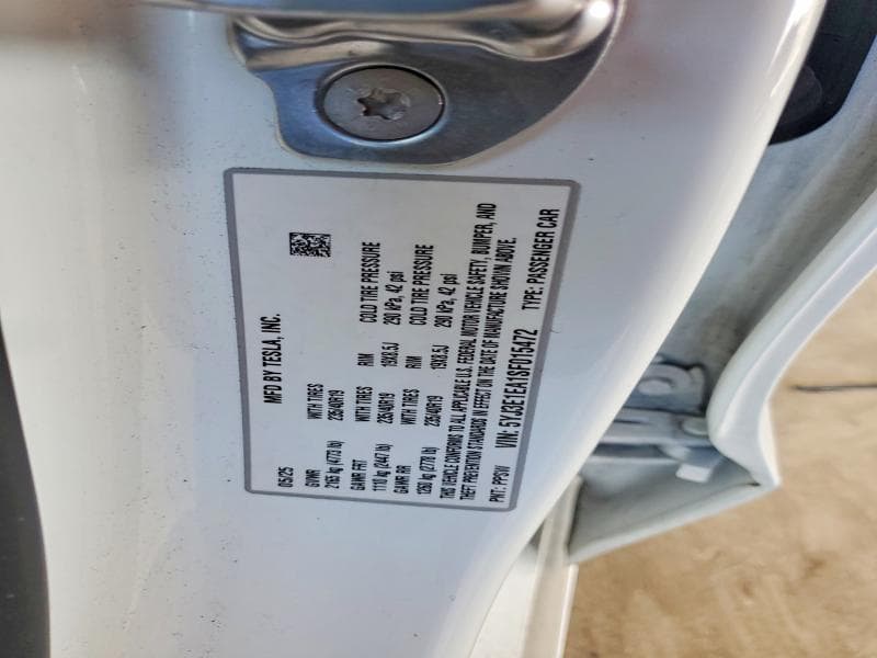 2025 TESLA MODEL 3 12