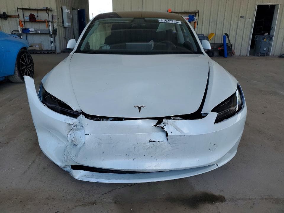 2025 TESLA MODEL 3 5