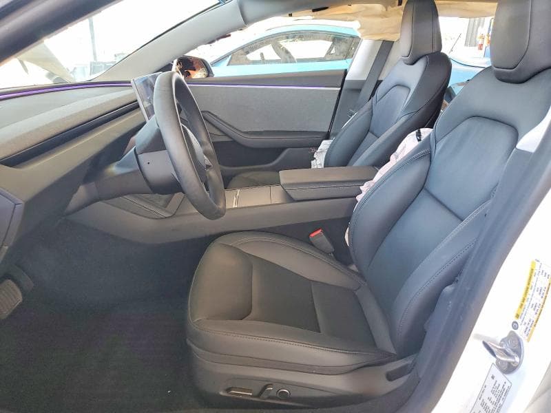 2025 TESLA MODEL 3 7