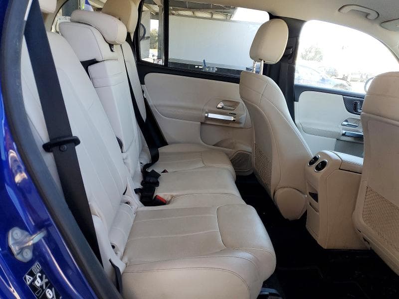 2021 MERCEDES-BENZ GLB 250 250 10