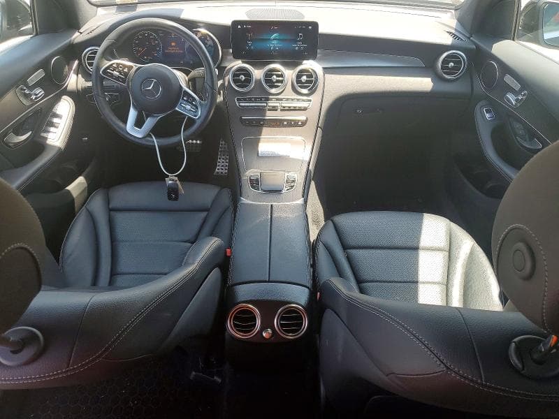2022 MERCEDES-BENZ GLC 300 4MATIC 8