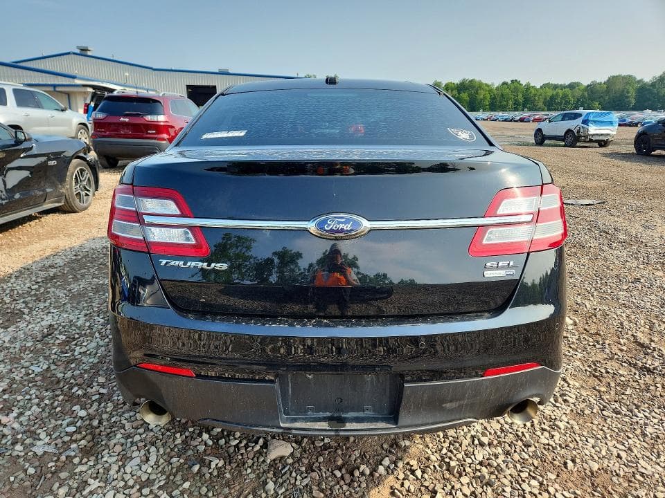 2018 FORD TAURUS SEL 6
