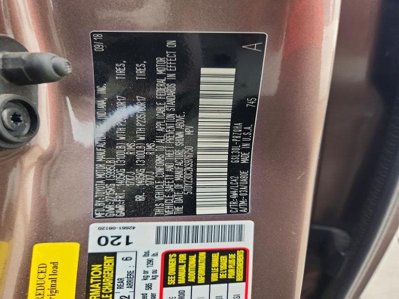 2019 TOYOTA SIENNA XLE 8-PASSENGER 13