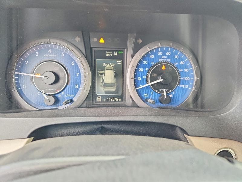 2019 TOYOTA SIENNA XLE 8-PASSENGER 9