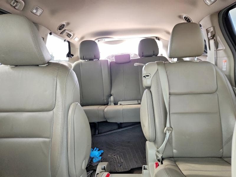 2019 TOYOTA SIENNA XLE 8-PASSENGER 10
