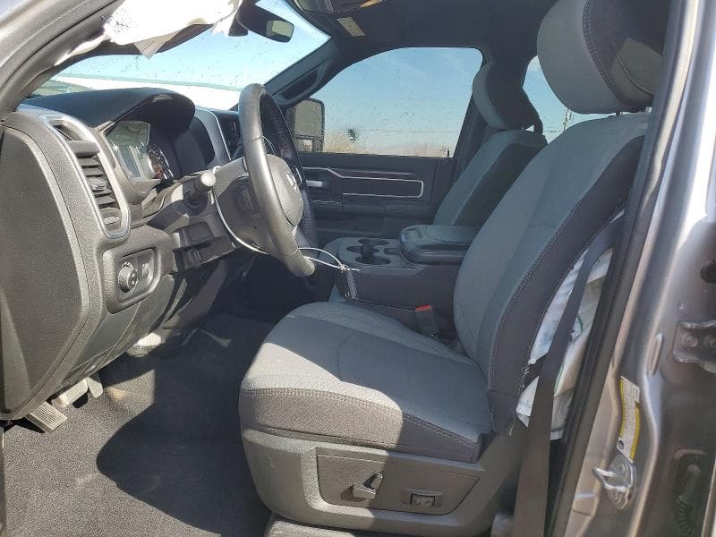 2024 RAM 2500 BIG HORN BIG HORN 7